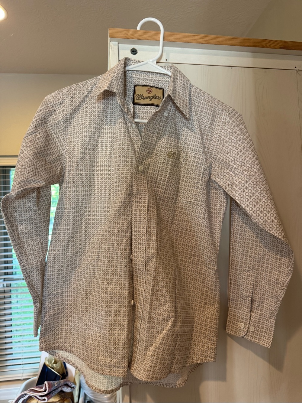 Wrangler Beige Geometric Print Button-Down Shirt